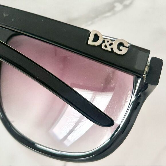 SOLD:Dolce and Gabbana D&G RetroY2K Slim Aviator GradientSunglasses Black Silver - Picture 10 of 12